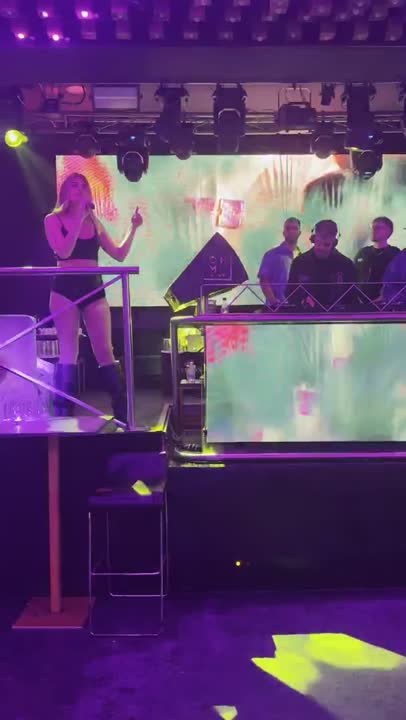 Oh My Club — directo