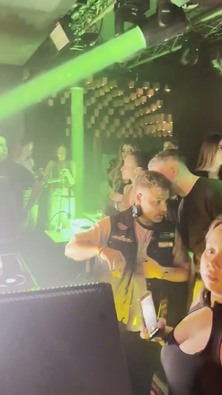 Oh My Club — vídeo 5
