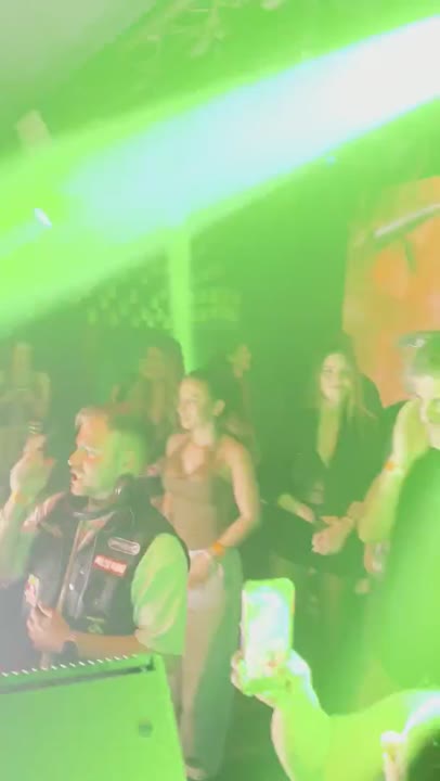 Oh My Club — pista